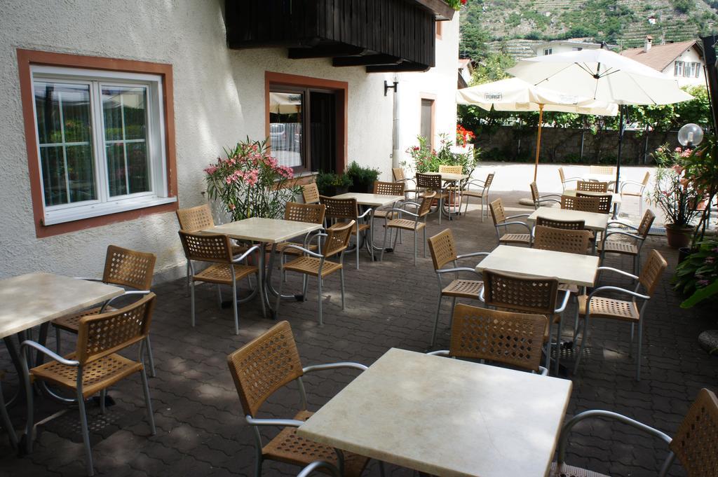 Pension Pernthaler Silandro Exterior photo