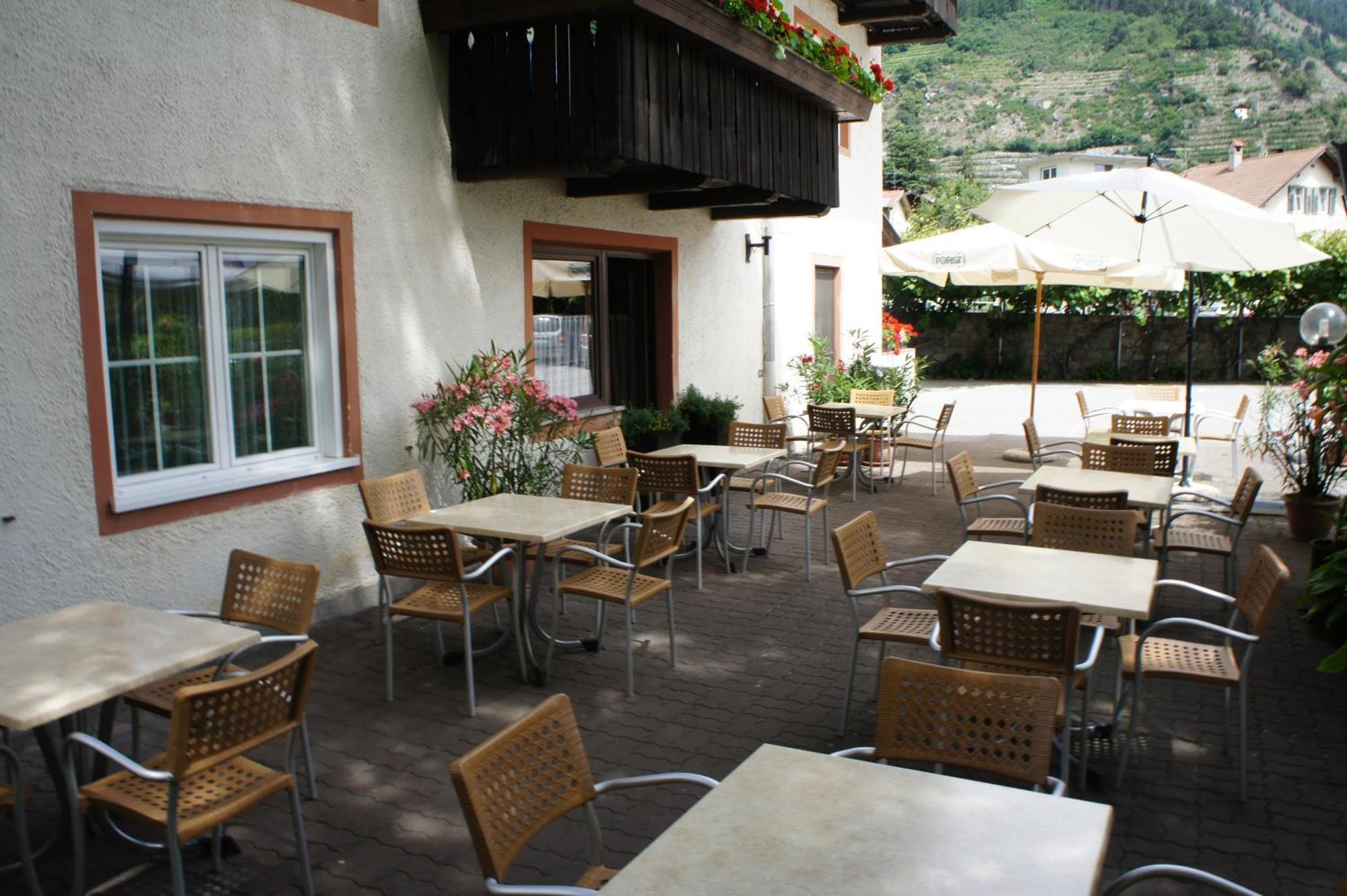 Pension Pernthaler Silandro Exterior photo